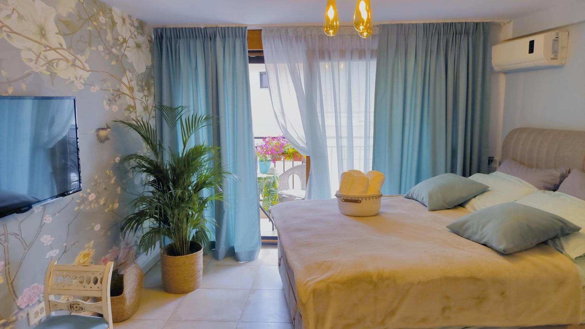 Centre Blue Apartment *